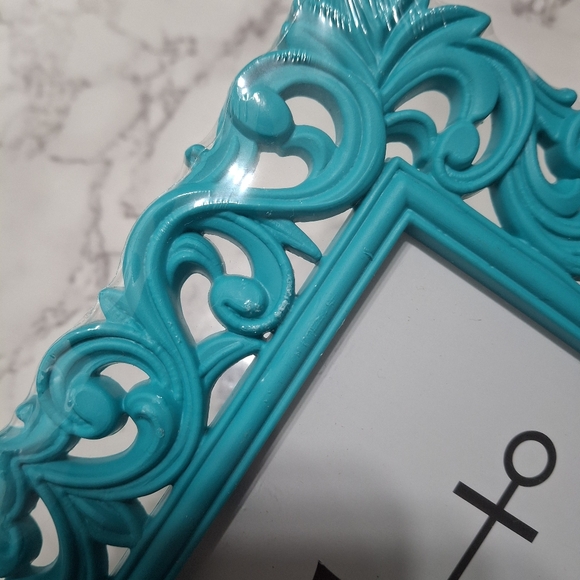 Picture Frame Set - Picture 5 of 5